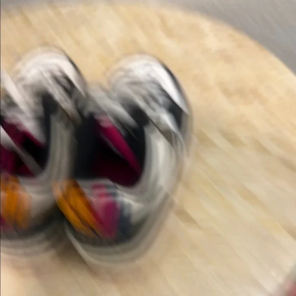 Nike Black and White Sneakers Classic Low-Top Design 3.5 y - Picture 11 of 14